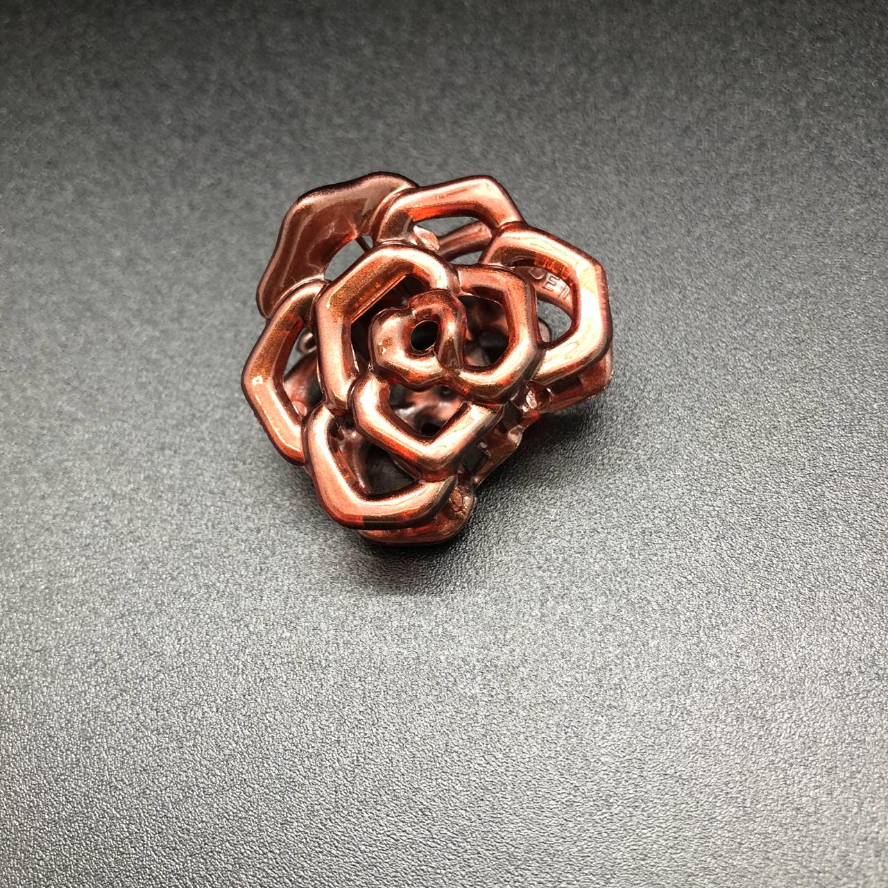 картинка Заколка - краб Роза  3 см коричневая от магазина El Corazon
