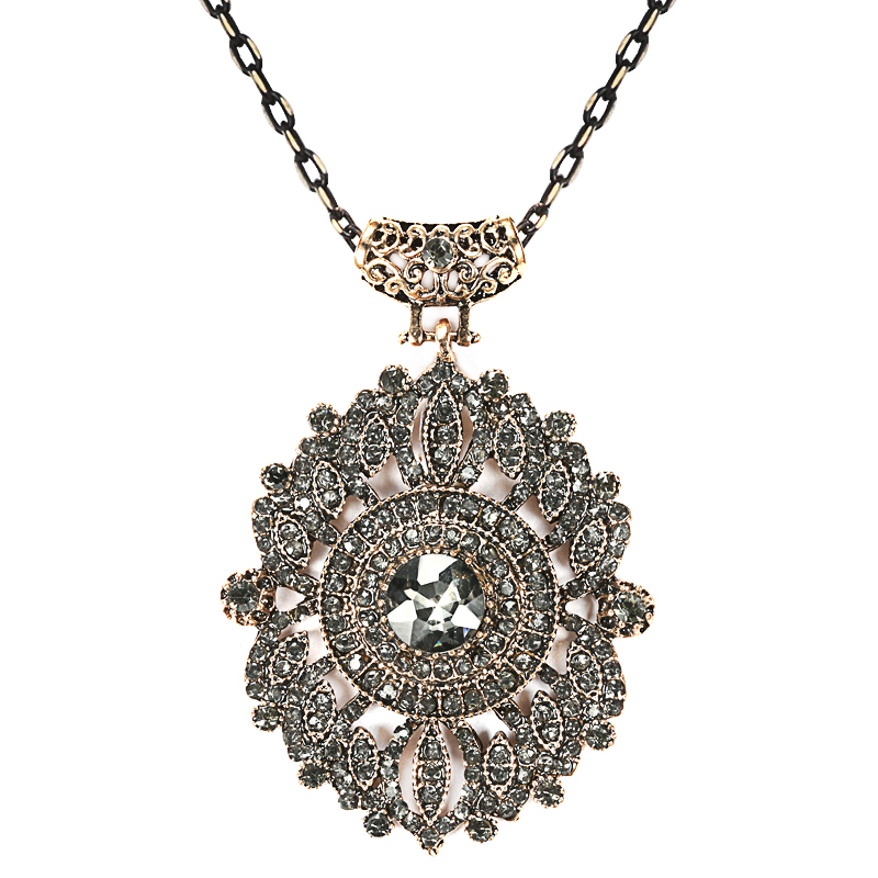 картинка Ожерелье 51 см в готическом стиле N0003 Grey crystal от магазина El Corazon