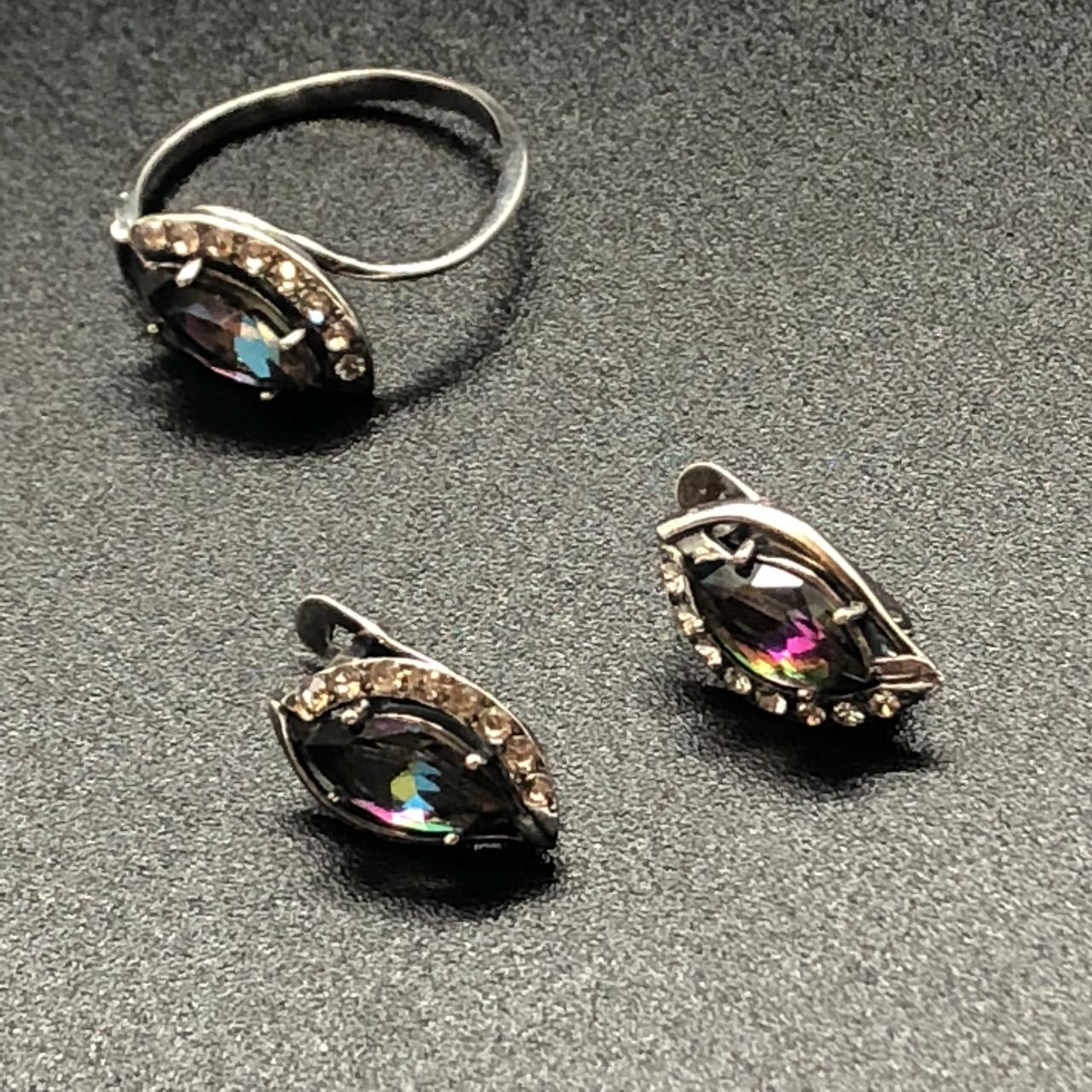 картинка Комплект Серьги и кольцо с посеребрением 20311-214-19 от магазина El Corazon