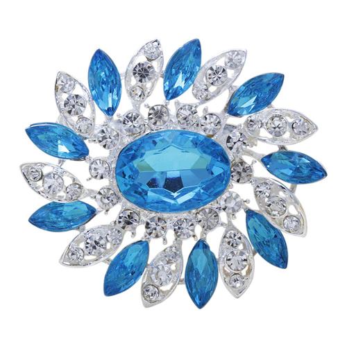 картинка Брошь Цветок с голубыми и белыми стразами и кристаллами  от магазина El Corazon