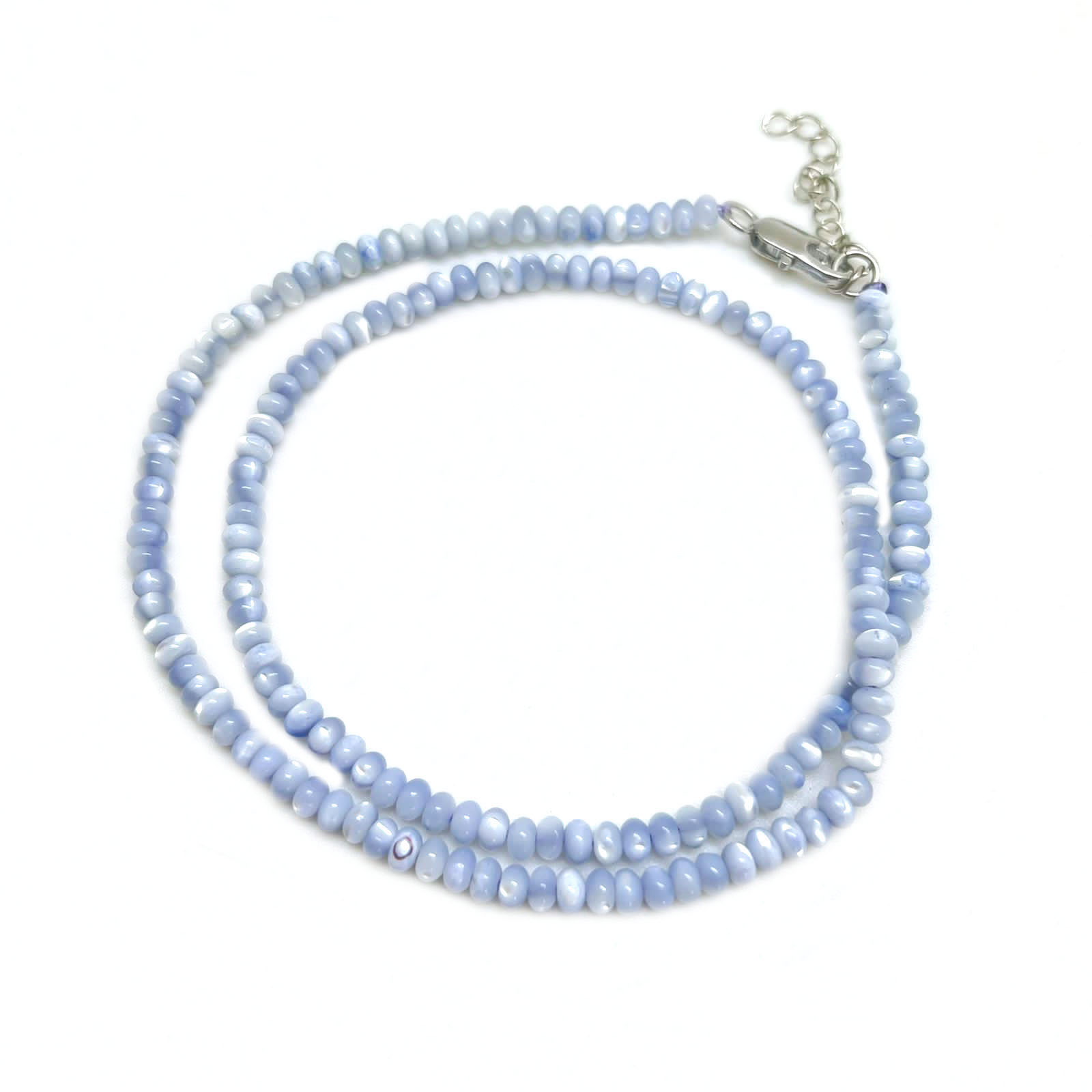 картинка Ожерелье из тонированного голубого перламутра NL93 от магазина El Corazon