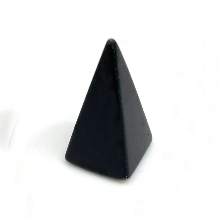 картинка Пирамидка K-min из черного агата Sr-Pyr-12 от магазина El Corazon