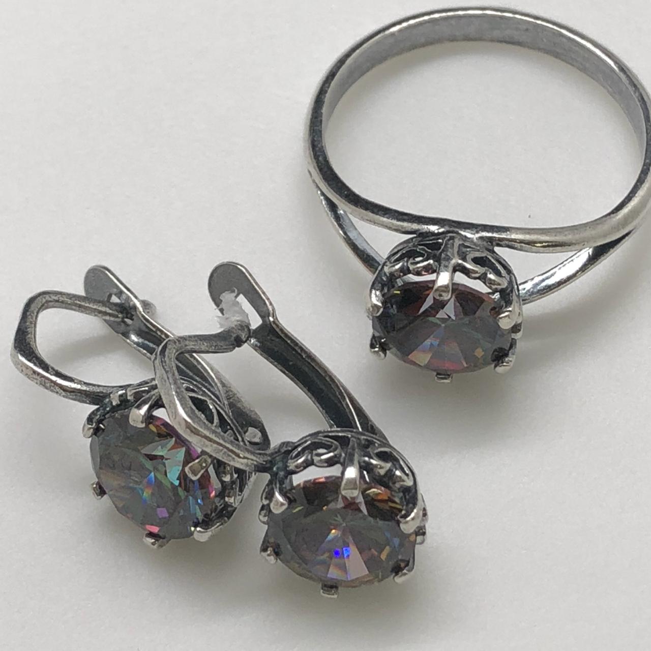 картинка Комплект Серьги и кольцо с посеребрением 20130-214-19 от магазина El Corazon
