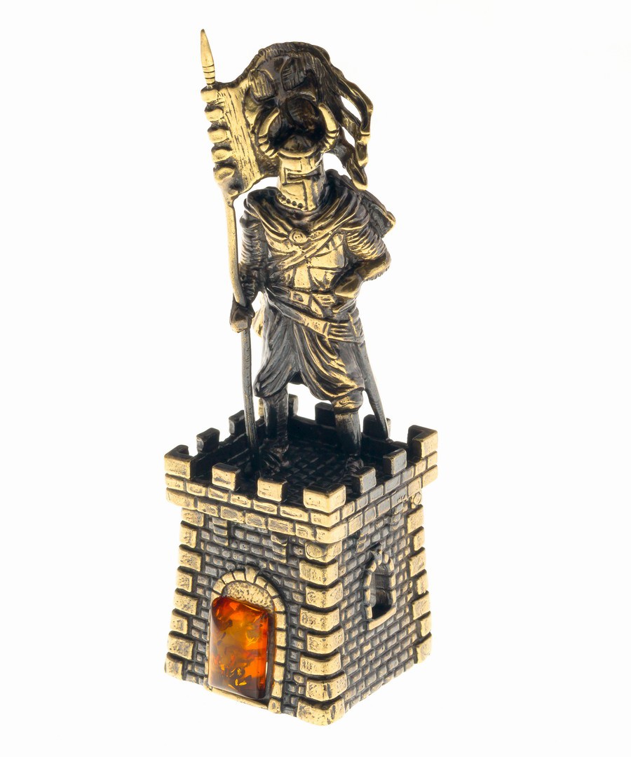 картинка Колокольчик Крепость с рыцарем знаменосцем 626 от магазина El Corazon