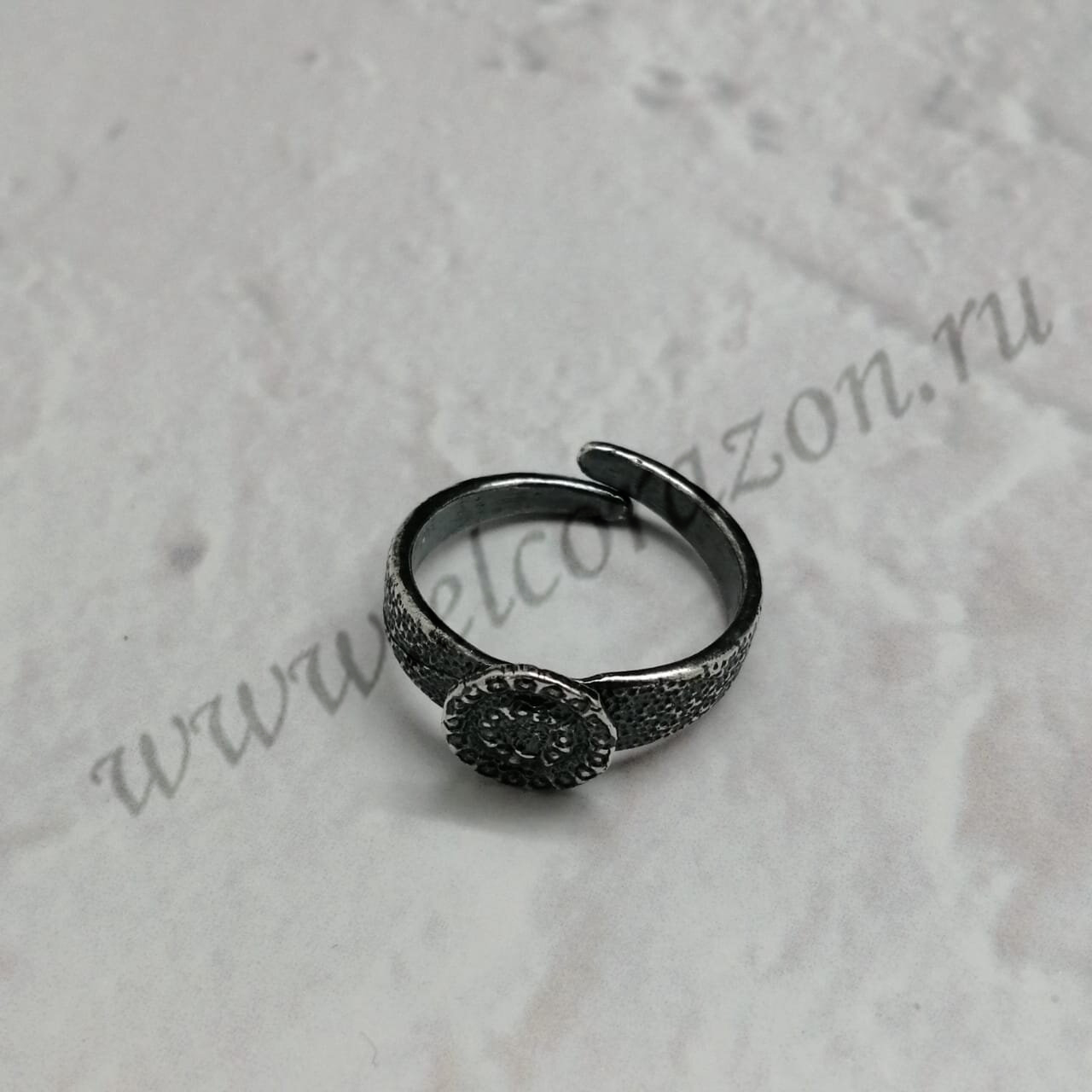 картинка Основа для кольца 3849(1) Античное Серебро от магазина El Corazon