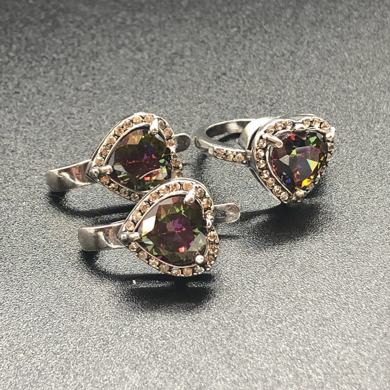 картинка Комплект Серьги и кольцо с посеребрением 20284--214-18 от магазина El Corazon