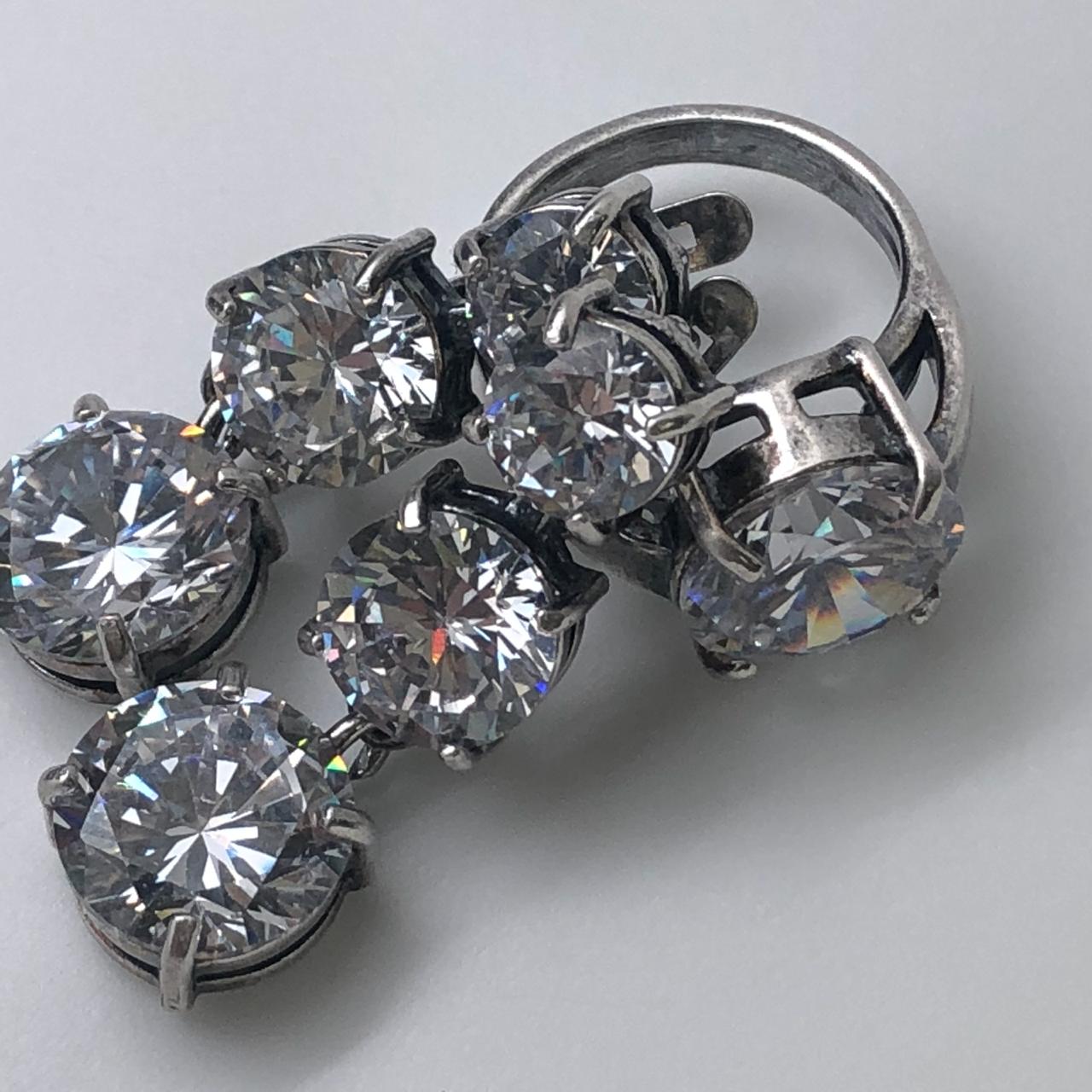 картинка Комплект Серьги и кольцо с посеребрением 20219-201-17 от магазина El Corazon