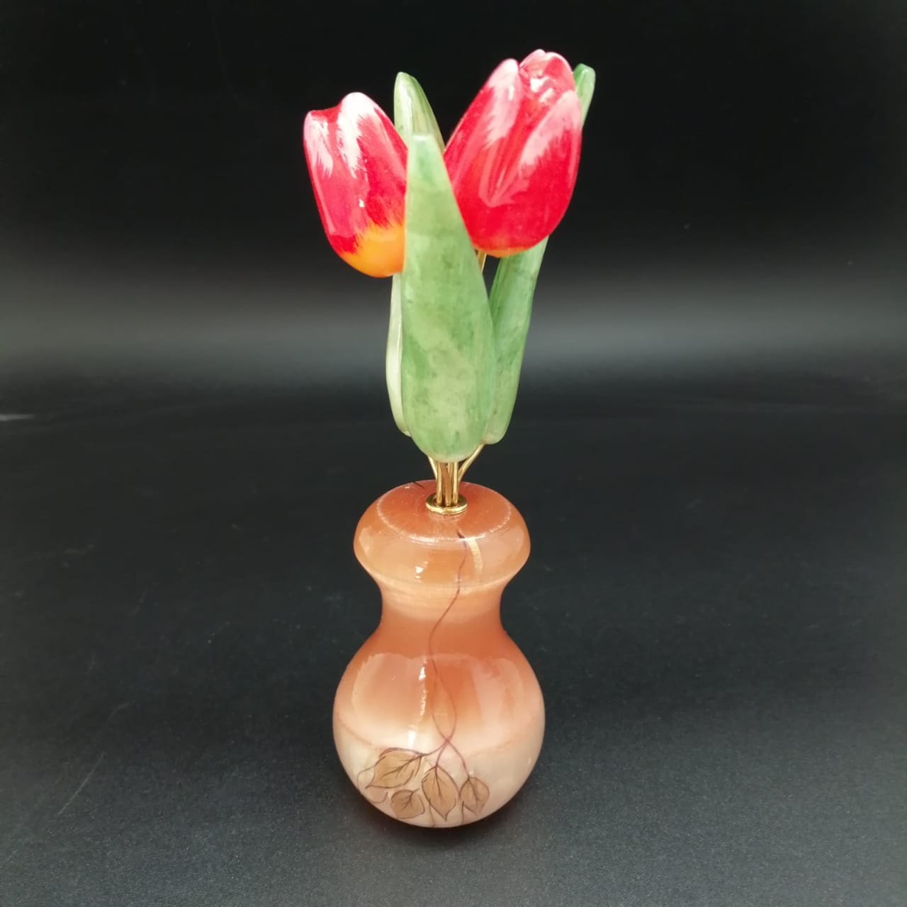 картинка Букет красных тюльпанов 02 от магазина El Corazon