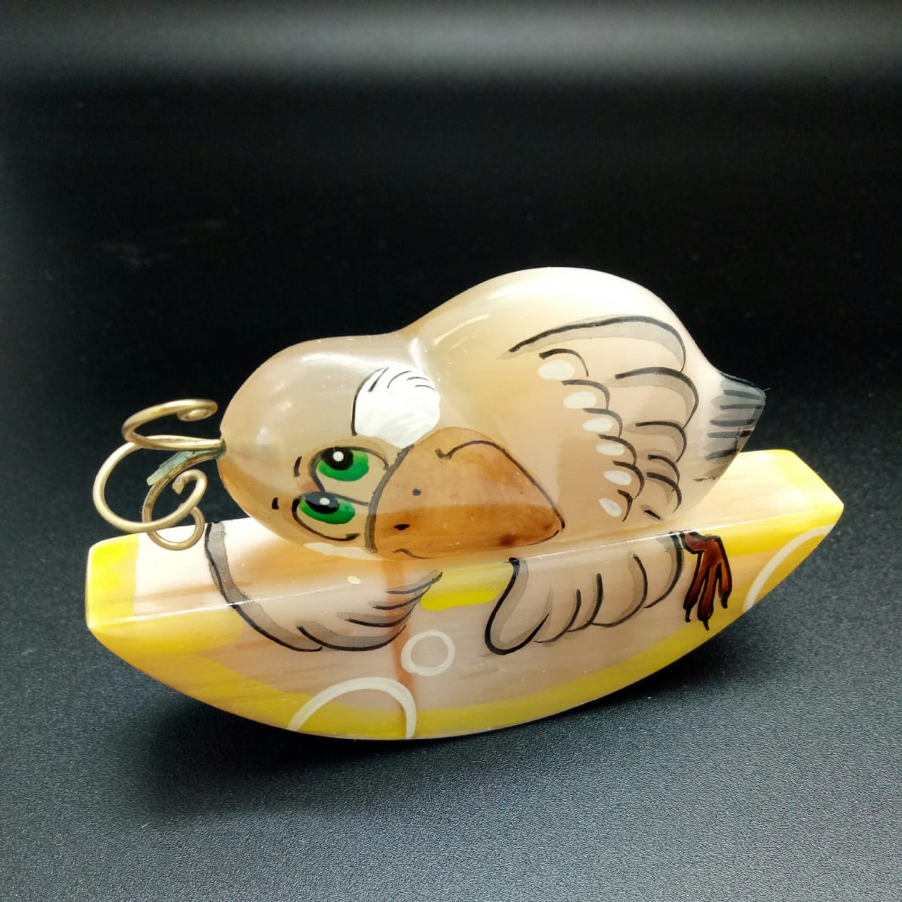 картинка Ворона на кусочке сыра из Селенита Fsel-09 от магазина El Corazon